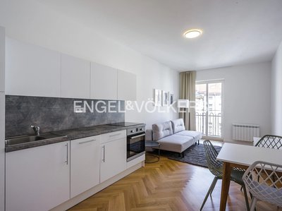 Pronájem bytu 3+kk 63 m² Praha