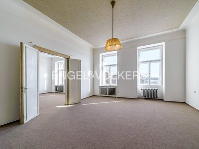 Pronájem bytu 3+1 136 m² Praha