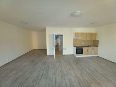 Pronájem bytu 2+kk 68 m² Plzeň