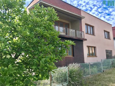 Prodej rodinného domu 380 m² Plenkovice