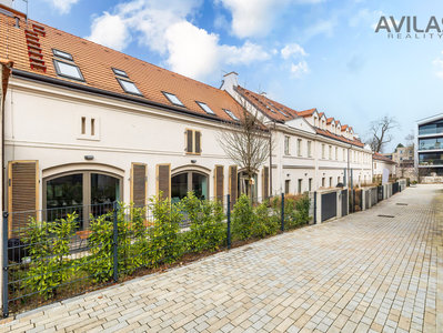 Prodej rodinného domu 213 m² Praha