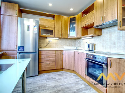 Pronájem bytu 1+1 38 m² Hradec Králové