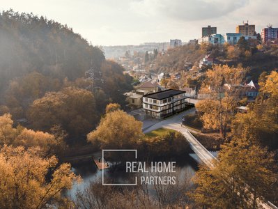 Prodej rodinného domu 635 m² Brno