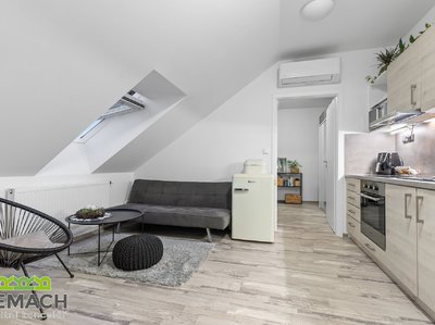 Pronájem bytu 2+kk, 40m²