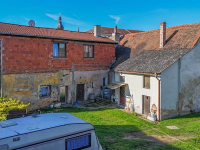 Prodej rodinného domu 368 m² Dobřany