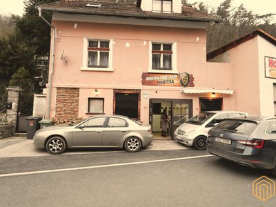 Pronájem restaurace 25 m² Karlštejn