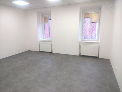 Pronájem kanceláře 24 m² Jindřichův Hradec