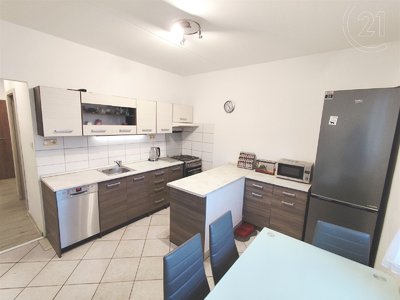 Pronájem bytu 3+1 68 m² Jindřichův Hradec