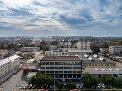 Pronájem kanceláře 100 m² Hradec Králové