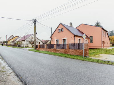 Prodej rodinného domu 245 m² Strmilov