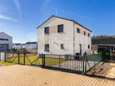 Prodej rodinného domu, 108m²