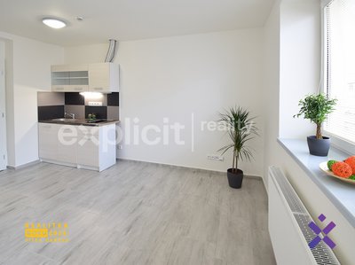 Pronájem bytu 1+kk, garsoniery 26 m² Zlín