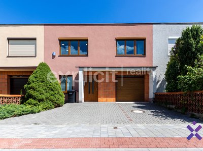 Prodej rodinného domu 181 m² Ostopovice