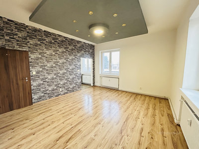 Pronájem bytu 1+kk, garsoniery 33 m² Veselí nad Moravou