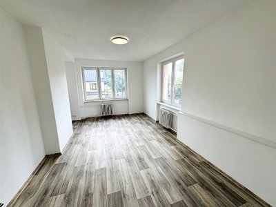 Pronájem bytu 2+kk 55 m² Cheb