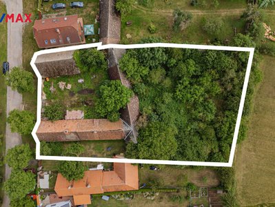 Prodej stavební parcely 2248 m² Vysoký Újezd