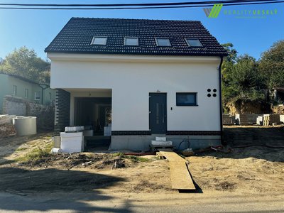 Prodej rodinného domu, 145m²