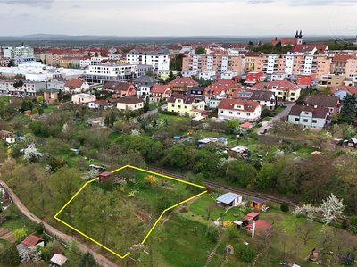 Prodej zahrady 1278 m² Znojmo
