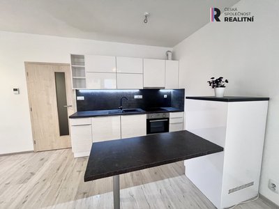 Pronájem bytu 1+kk, garsoniery 35 m² Brno