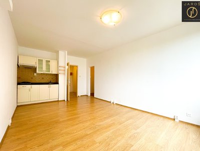 Pronájem bytu 1+kk, garsoniery 29 m² Praha