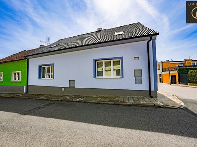 Prodej rodinného domu 193 m² Kladno