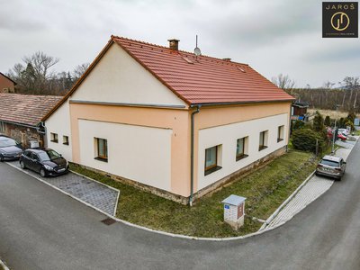 Prodej rodinného domu 227 m² Libušín