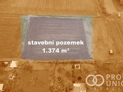 Prodej stavební parcely 1374 m² Tuchořice