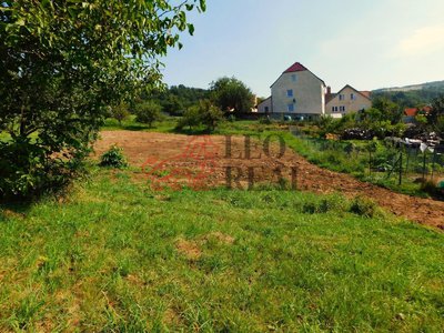 Prodej stavební parcely, 1233m²