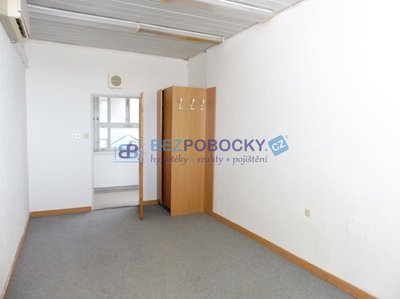 Pronájem kanceláře 1200 m² Havlíčkův Brod