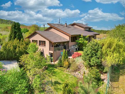 Prodej rodinného domu 550 m² Beroun
