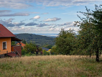 Prodej stavební parcely 835 m² Díly