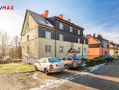 Prodej bytu 2+1 61 m² Frymburk