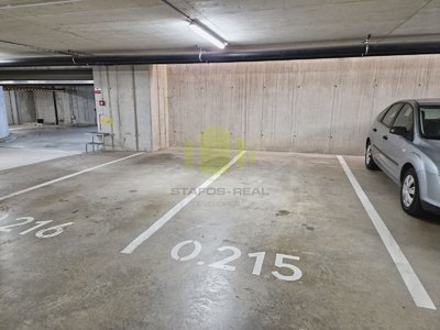 Pronájem parkovacího místa 15 m² Olomouc