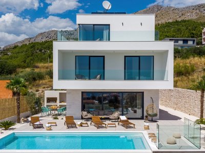 Prodej vily, 285m²