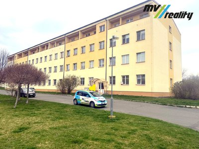 Pronájem bytu 1+1 36 m² Milovice