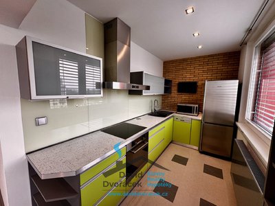 Pronájem bytu 2+kk 57 m² Hradec Králové
