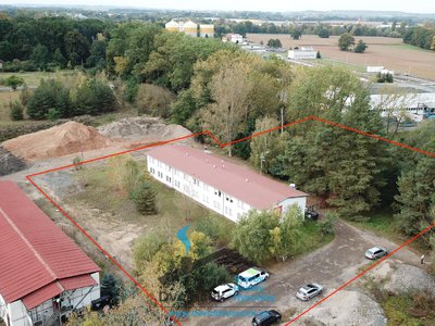 Pronájem výrobního objektu 1000 m² Hradec Králové