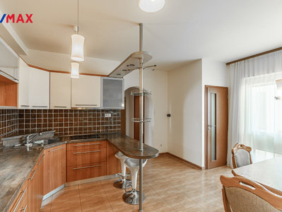 Prodej pokoje, 104m²