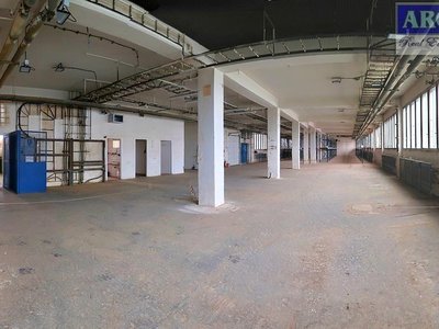 Pronájem skladu 1140 m² Praha