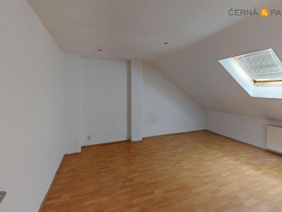 Prodej činžovního domu, 366m²