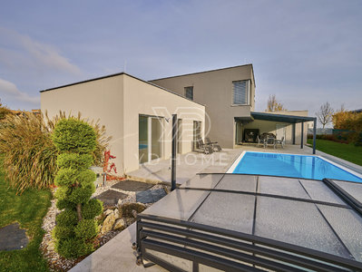 Prodej rodinného domu 280 m² Vysoký Újezd