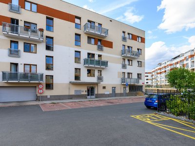 Pronájem bytu 1+kk, garsoniery, 35m²