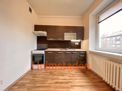 Pronájem bytu 1+1 37 m² Ostrava