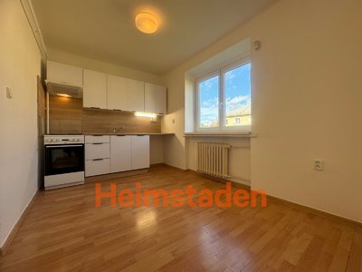 Pronájem bytu 1+1 27 m² Karviná