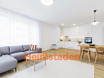 Pronájem bytu 3+kk 85 m² Praha