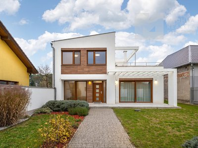 Prodej rodinného domu 226 m² Vracov