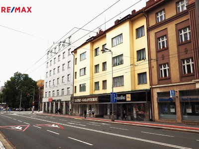 Pronájem obchodu 150 m² Hradec Králové