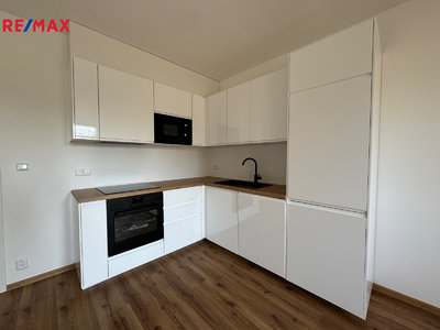 Pronájem bytu 2+kk 44 m² Hradec Králové