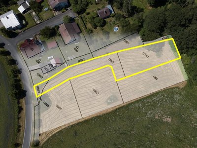 Prodej stavební parcely, 908m²