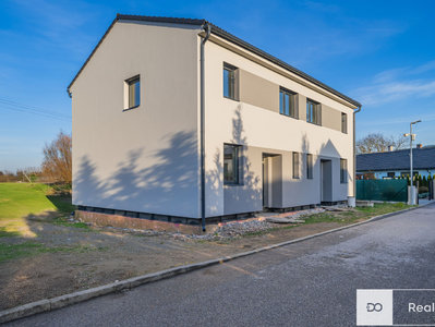 Prodej rodinného domu 196 m² Dolní Bousov